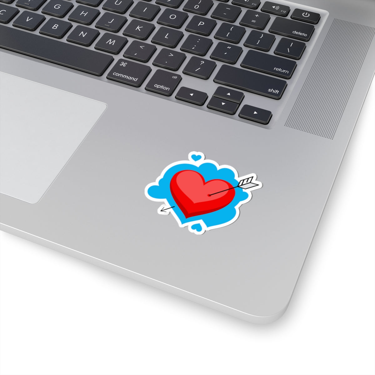 Heart & Arrow Kiss-Cut Sticker — Cute Valentine Laptop Decal
