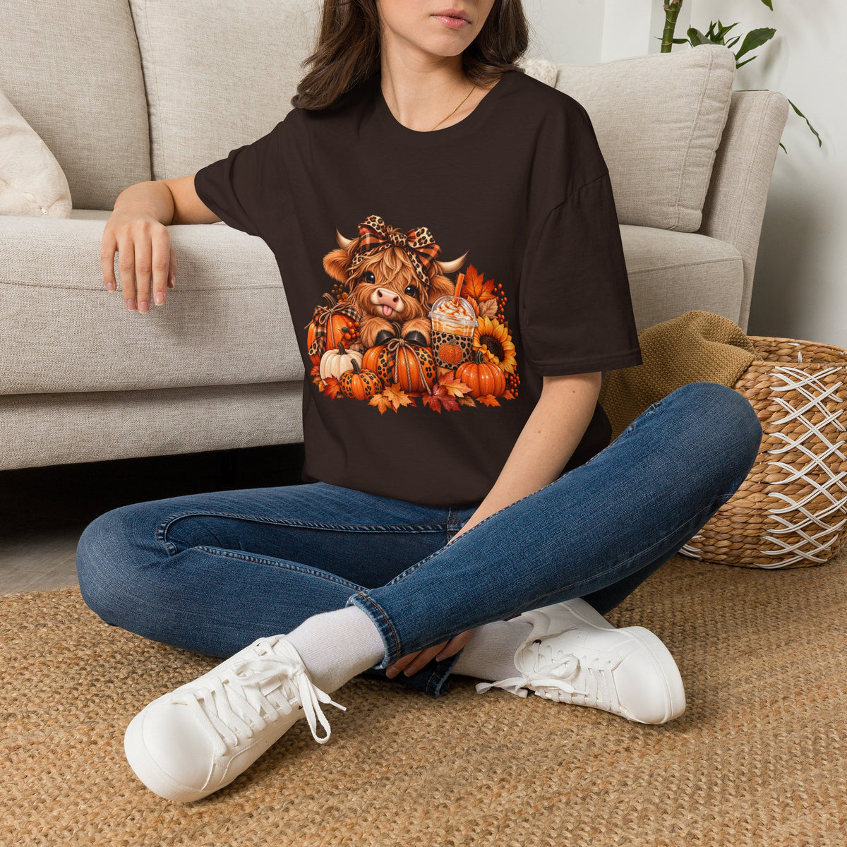 Cute Autumn Highland Cow Pumpkin Harvest T-Shirt